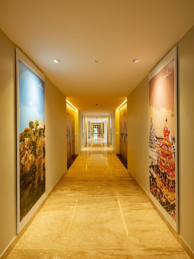 פאלני Hotel Divine Fort מראה חיצוני תמונה