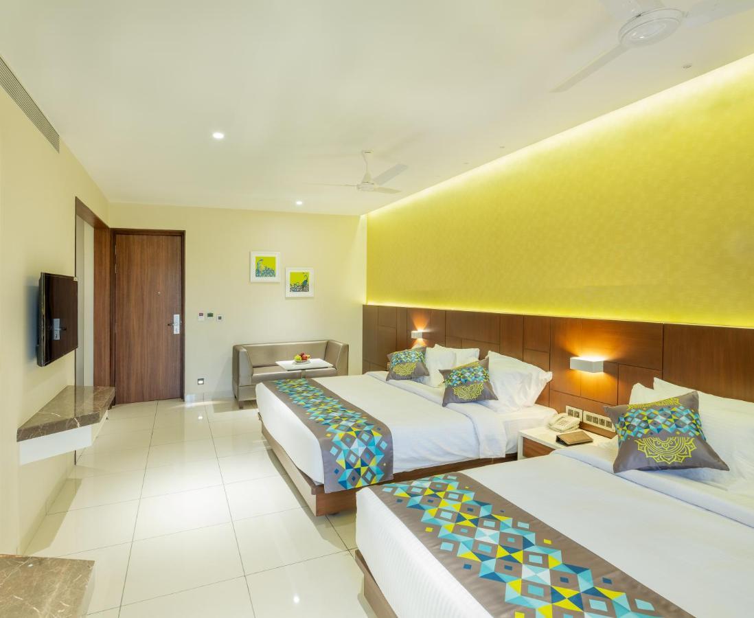 פאלני Hotel Divine Fort מראה חיצוני תמונה