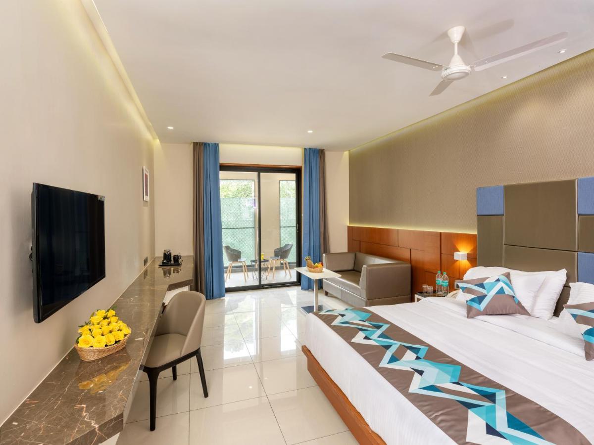 פאלני Hotel Divine Fort מראה חיצוני תמונה