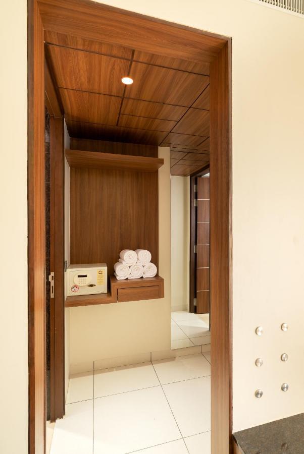 פאלני Hotel Divine Fort מראה חיצוני תמונה
